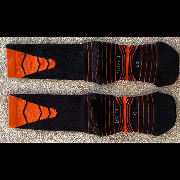 Nike Vapor Dri-Fit Crew Socks - Picture 2 of 2